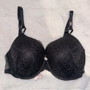 Victoria’s Secret Lightly Lined Demi Bra